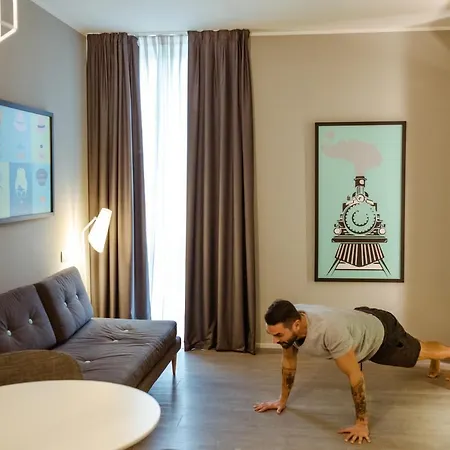 G Hotel 4*