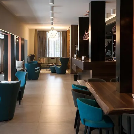 G Hotel 4*