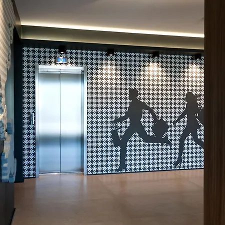 G Hotel 4*